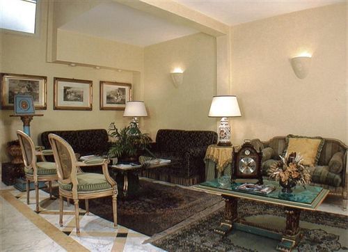 Hotel Champagne Garden Rom Interior foto